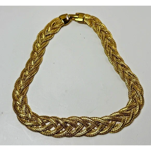 Vintage 16" Gold Tone Chunky Braided Chain Woven Collar Choker Necklace Stunning - Picture 3 of 4
